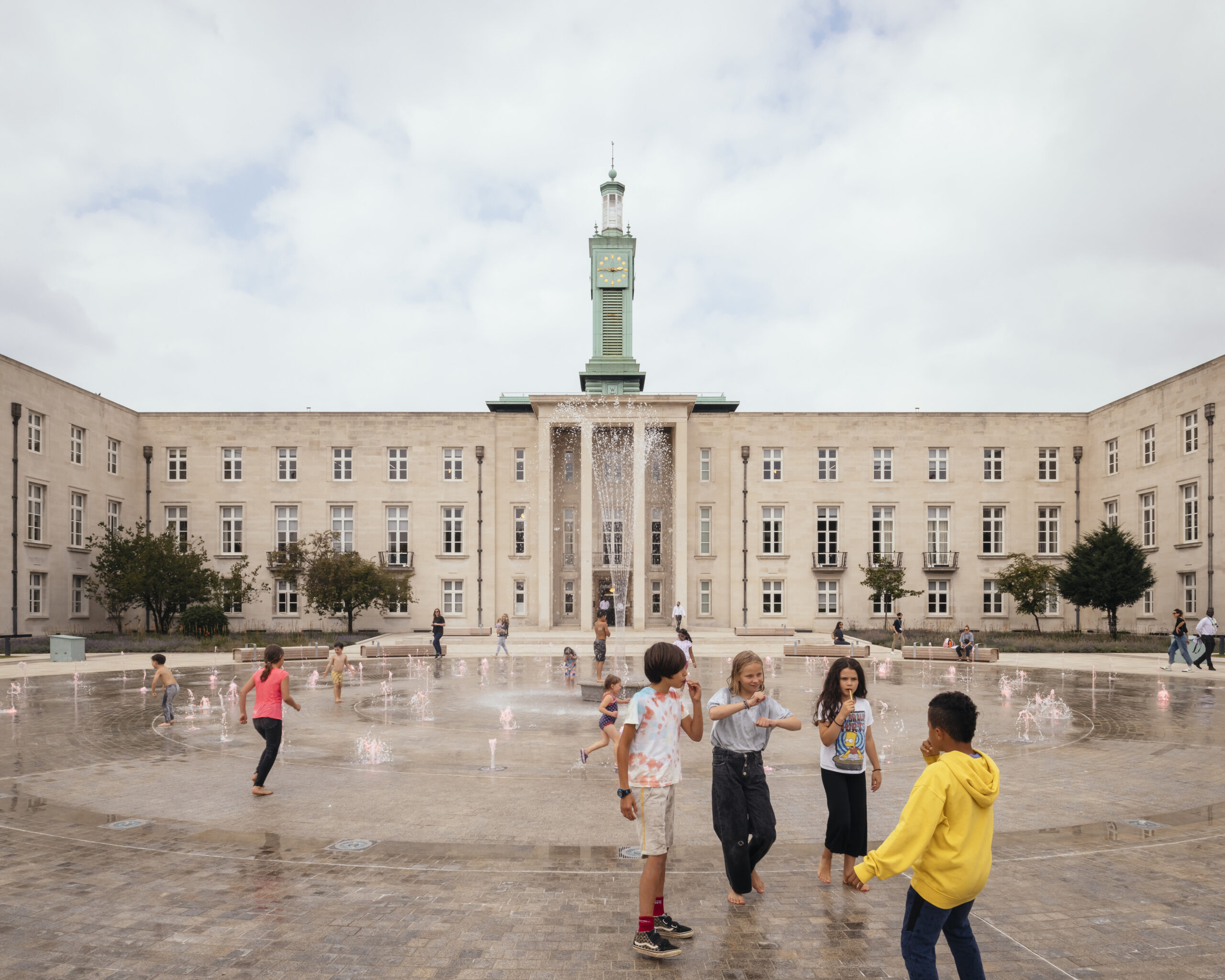 Waltham Forest Town hall, exterior view