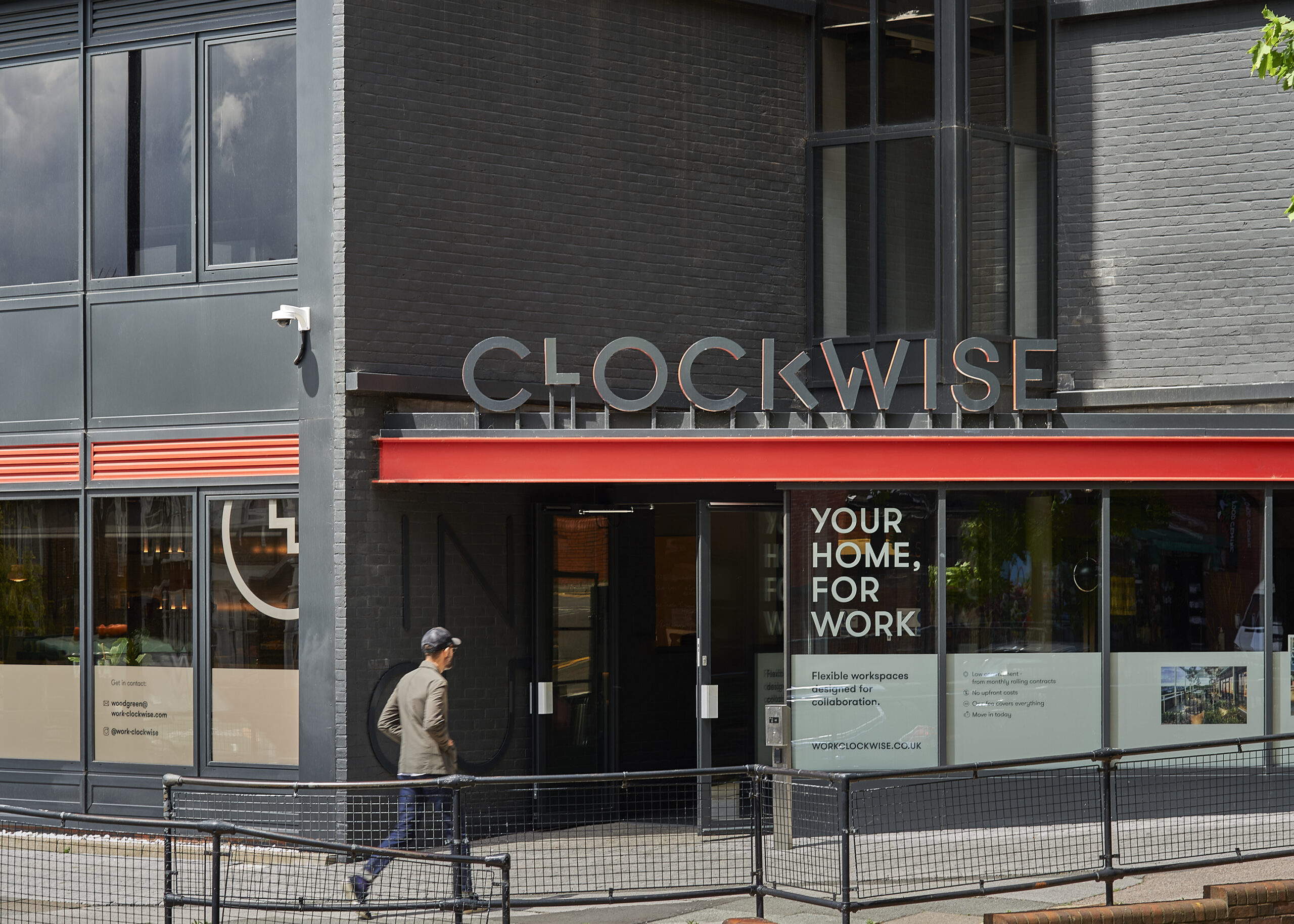 Front entrance at Clockwise Wood Green