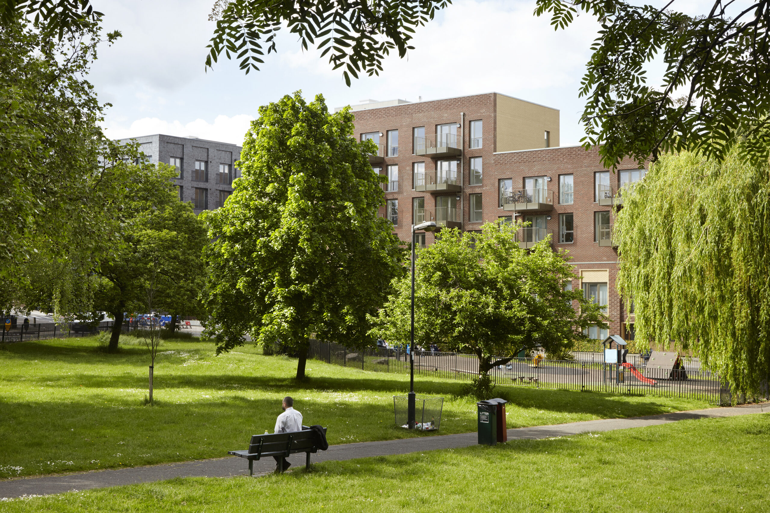 Hawkins Brown - Burridge Gardens - View of Plot 01 and 04 from the common