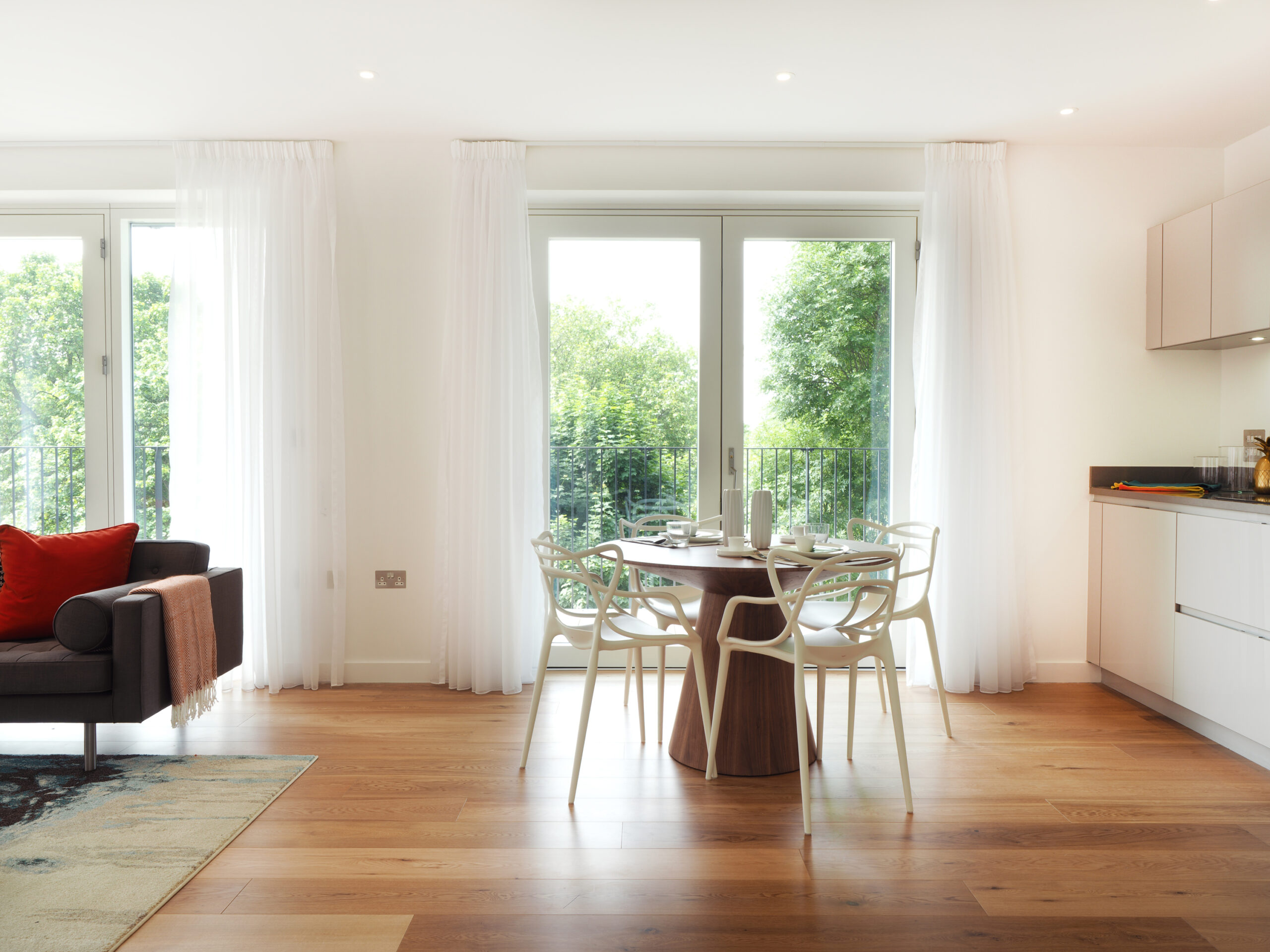 Hawkins Brown - Burridge Gardens - Interior - Kitchen and dinning area